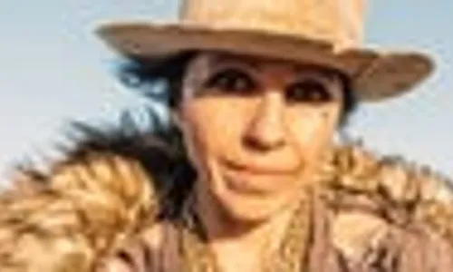 Linda Perry